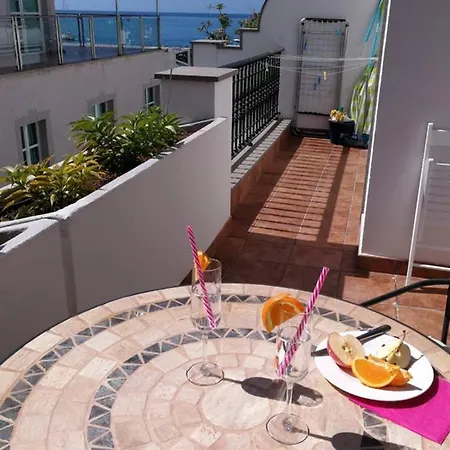 Schöne Direkt Am Mit Meerblick, Wlan Puerto De Mogan